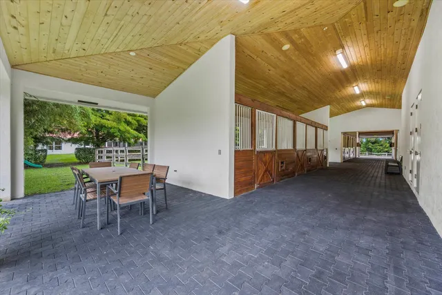 $220,000 | 2439 Appaloosa Trail, Wellington, FL 33414