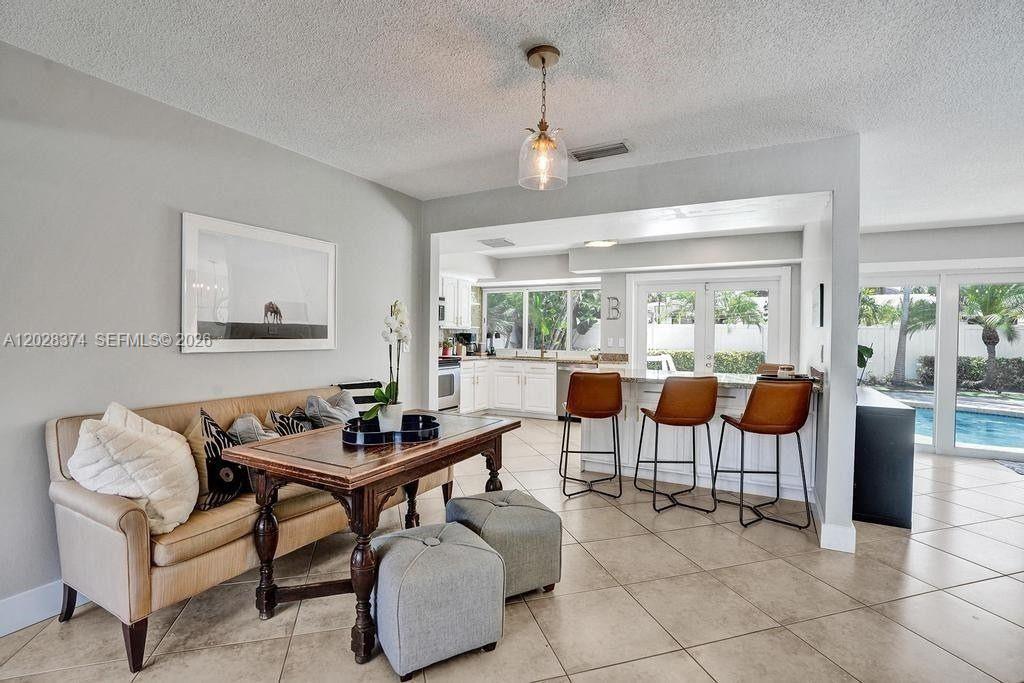 2080 Northeast 65th Street Fort Lauderdale, FL 33308 - Photo 19 of 38