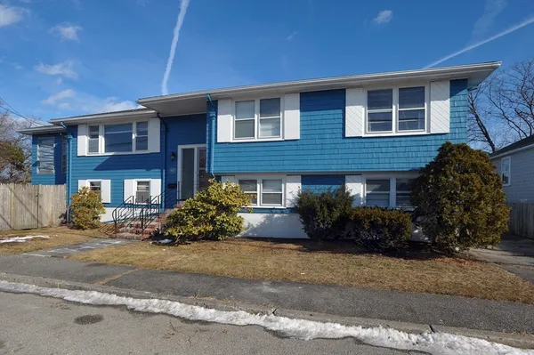 $660,000 | 40 Central Avenue, Hull, MA 02045