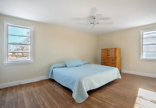 $649,000 | 40 Central Avenue, Hull, MA 02045