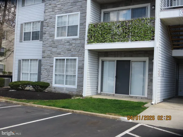 $2,200 | 21 Aspen Court, Hamilton, NJ 08619