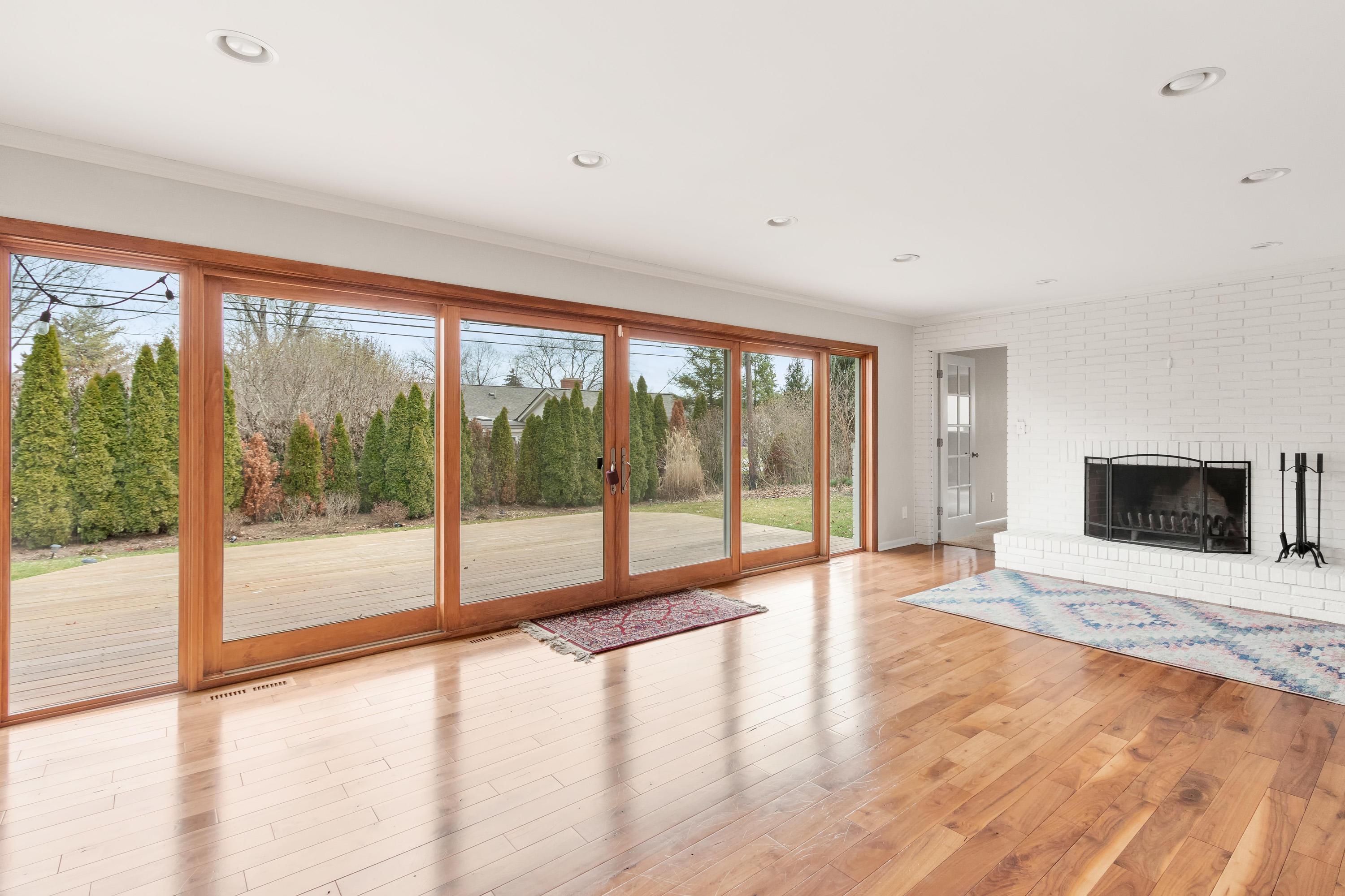 3082 Bembridge Road Columbus, OH 43221 - Photo 18 of 31 Gallery Image 18