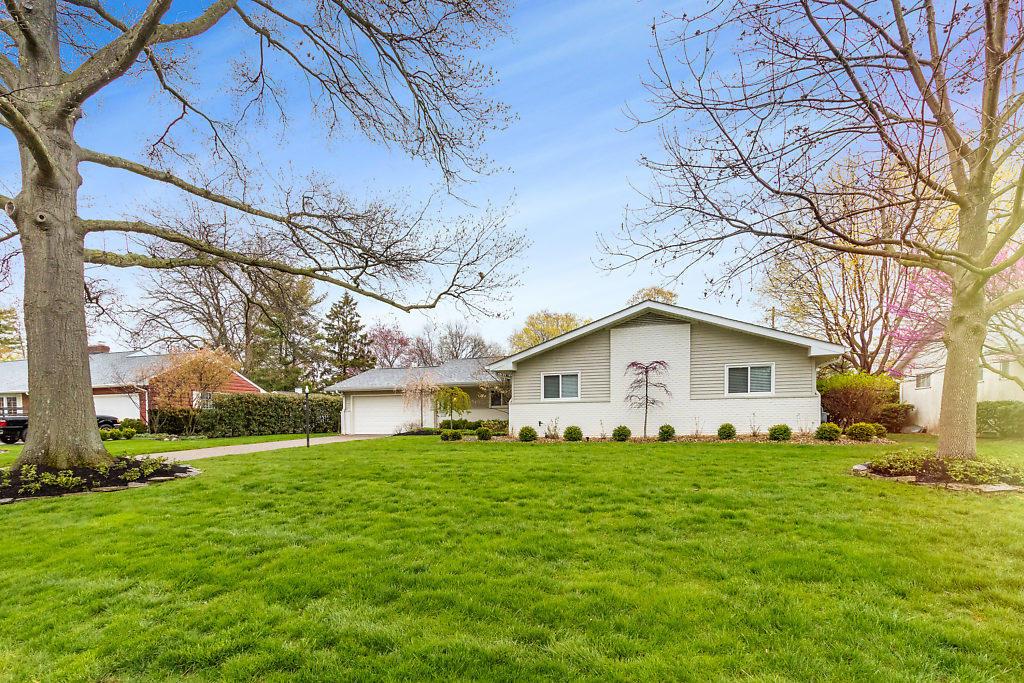 3082 Bembridge Road Columbus, OH 43221 - Photo 3 of 31 Gallery Image 3