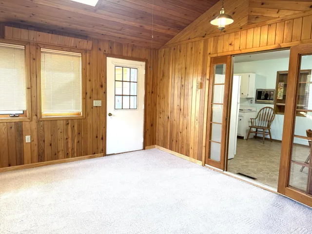 $215,000 | 411 8th Street Northeast, Fosston, MN 56542