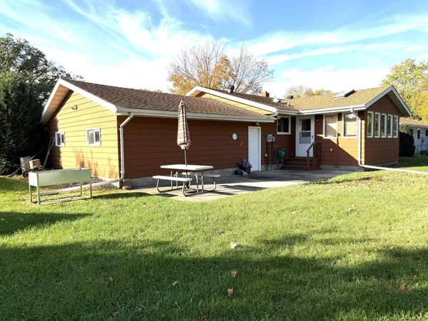 $199,900 | 411 8th Street Northeast, Fosston, MN 56542