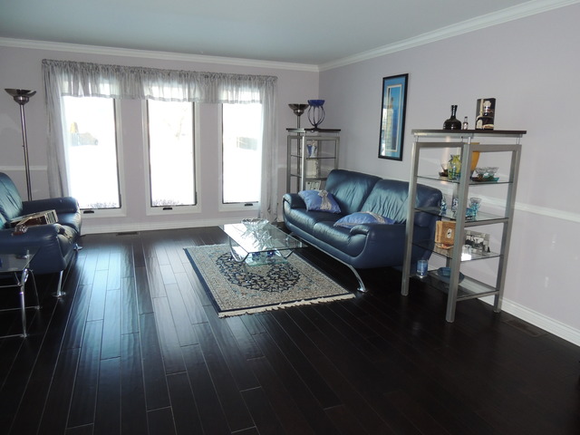 1390 Ashley Lane Addison, IL 60101 - Photo 9 of 25