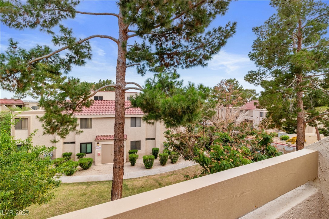 3740 Desert Marina Drive, Unit 2 Laughlin, NV 89029 - Photo 33 of 75 View of balcony