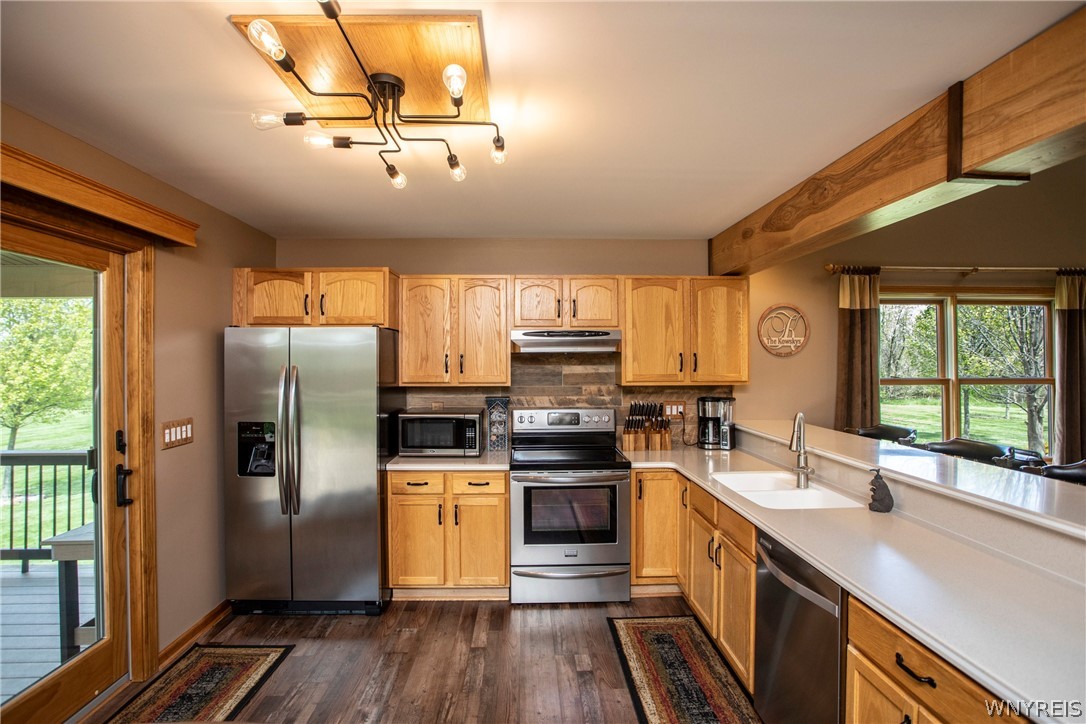 4444 Cambria Wilson Road Cambria, NY 14094 - Photo 4 of 37