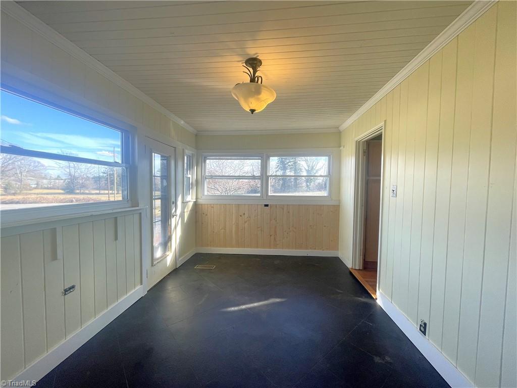 2177 Scott Road Browns Summit, NC 27214 - Photo 26 of 39 Gallery Image 26