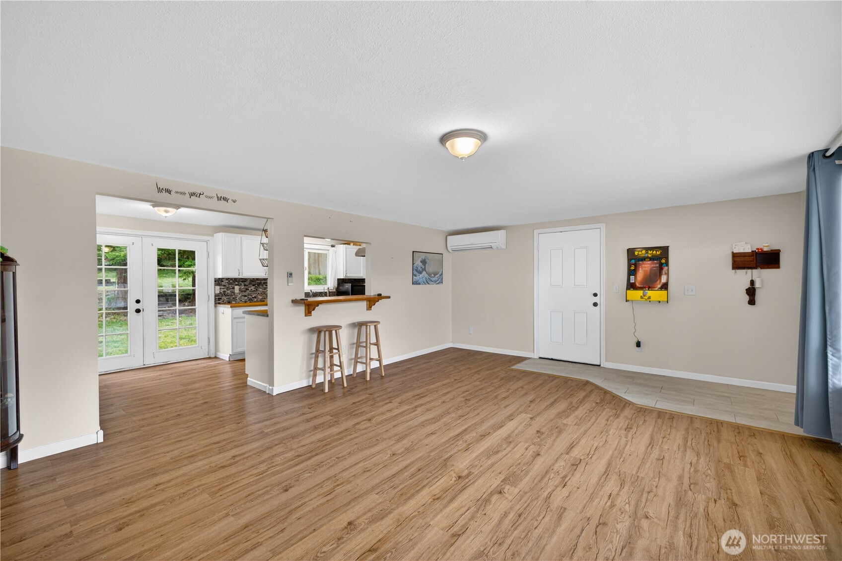 1056 View Ridge Drive Oak Harbor, WA 98277 - Photo 9 of 38