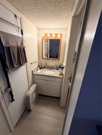 $850 | 3000 Guadalupe Street, Unit 106, Austin, TX 78705