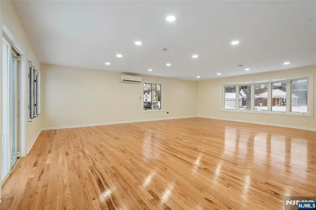 $7,500 | 14 Pitcairn Avenue, Ho-Ho-Kus, NJ 07423