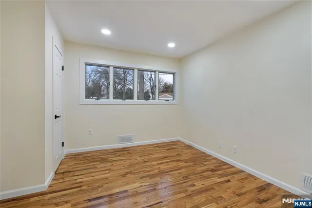 $7,500 | 14 Pitcairn Avenue, Ho-Ho-Kus, NJ 07423