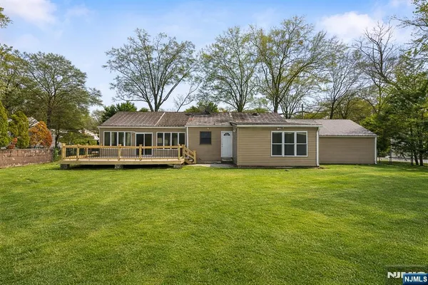 $6,500 | 14 Pitcairn Avenue, Ho-Ho-Kus, NJ 07423