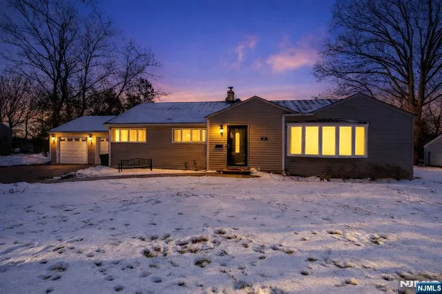 $7,500 | 14 Pitcairn Avenue, Ho-Ho-Kus, NJ 07423