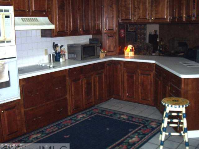 1025 Brookview Road Germanton, NC 27019 - Photo 6 of 13 Kitchen.