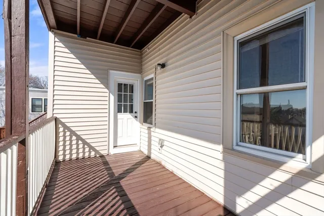 $3,150 | 10 Centre Avenue, Unit 5, Boston, MA 02124