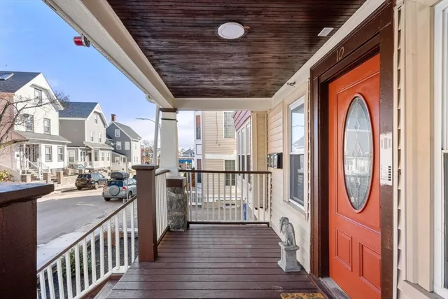 $3,150 | 10 Centre Avenue, Unit 5, Boston, MA 02124