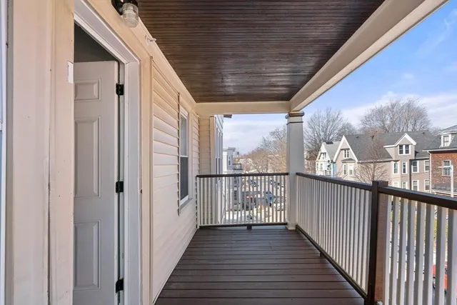 $3,150 | 10 Centre Avenue, Unit 5, Boston, MA 02124