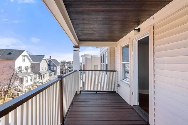 $3,150 | 10 Centre Avenue, Unit 5, Boston, MA 02124