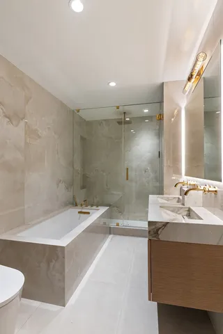 $2,800,000 | 16 West 18th Street, Unit 4 | Flatiron