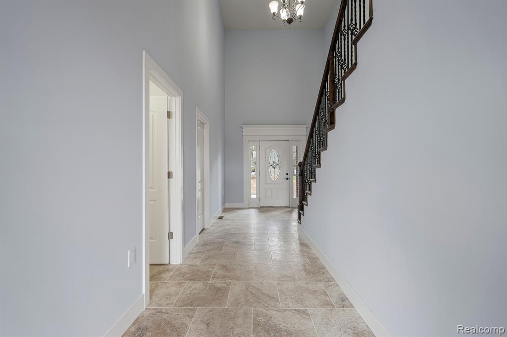 9050 Tower Road South Lyon, MI 48178 - Photo 9 of 32