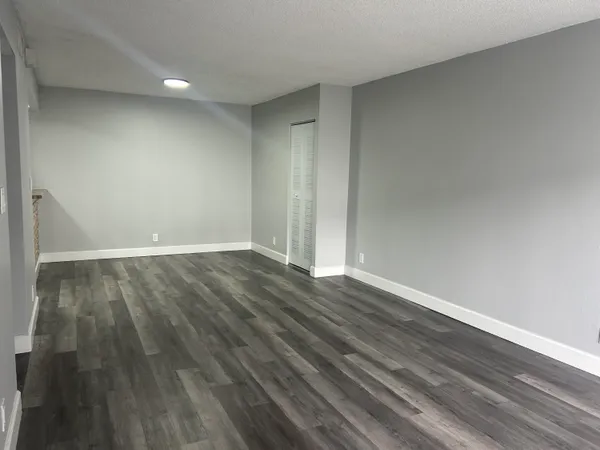 $2,000 | 3232 Northwest 84th Avenue, Sunrise, FL 33351