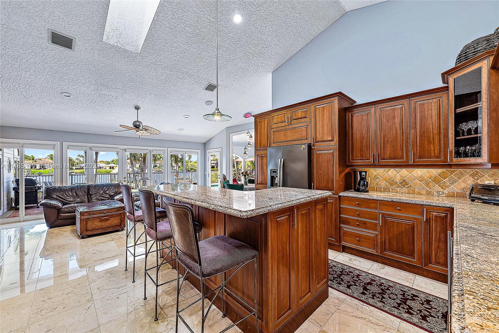 18781 Southeast River Ridge Road Jupiter, FL 33469 - Photo 22 of 37 Gallery Image 22