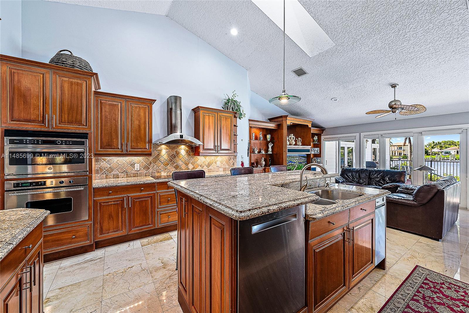 18781 Southeast River Ridge Road Jupiter, FL 33469 - Photo 23 of 37 Gallery Image 23