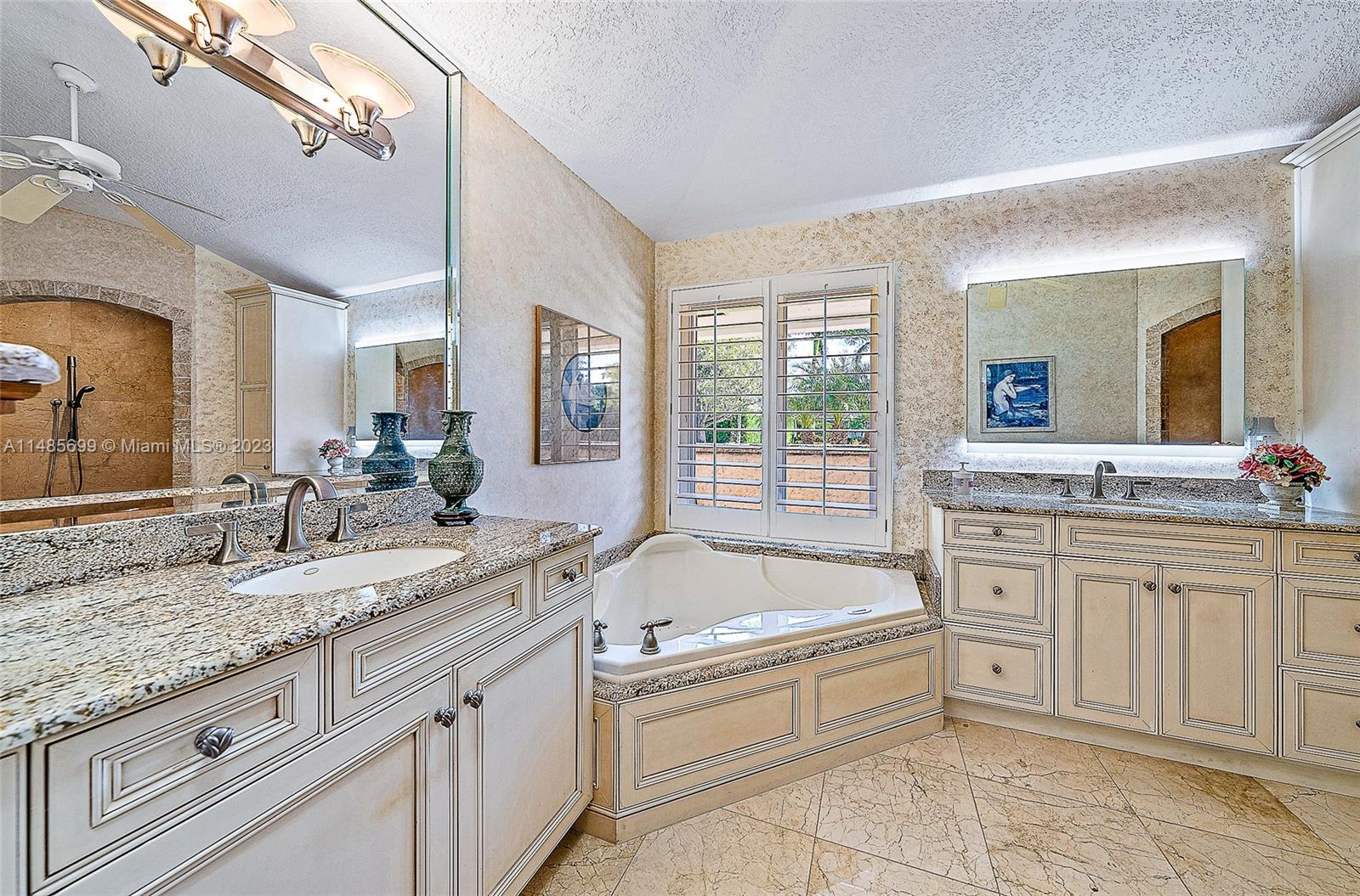 18781 Southeast River Ridge Road Jupiter, FL 33469 - Photo 31 of 37 Gallery Image 31