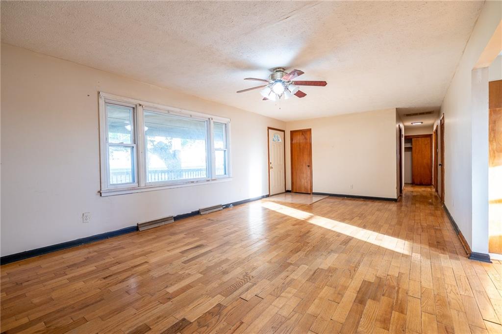 861 South Fillmore Road Greencastle, IN 46135 - Photo 5 of 28 Gallery Image 5