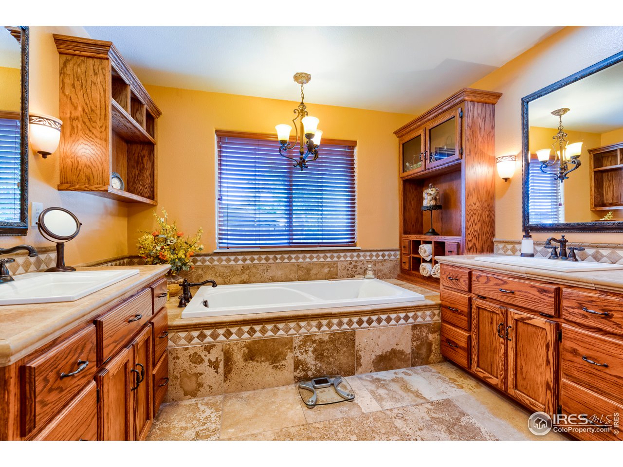 120 Carpenter Road Fort Collins, CO 80525 - Photo 20 of 40 Travertine Tile