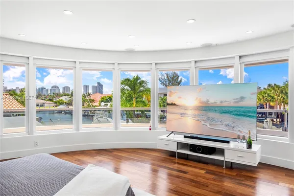 $5,680,000 | 3344 Northeast 167th Street, North Miami Beach, FL 33160