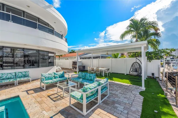 $5,680,000 | 3344 Northeast 167th Street, North Miami Beach, FL 33160