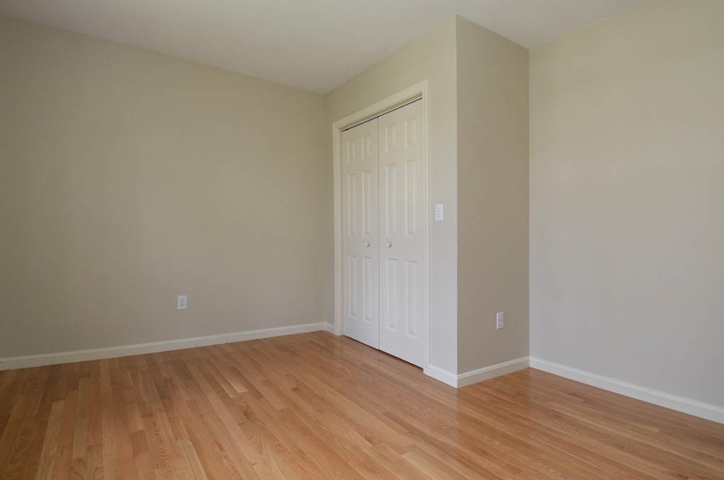 11 Elizabeth Road Hopkinton, MA 01748 - Photo 22 of 30 Gallery Image 22