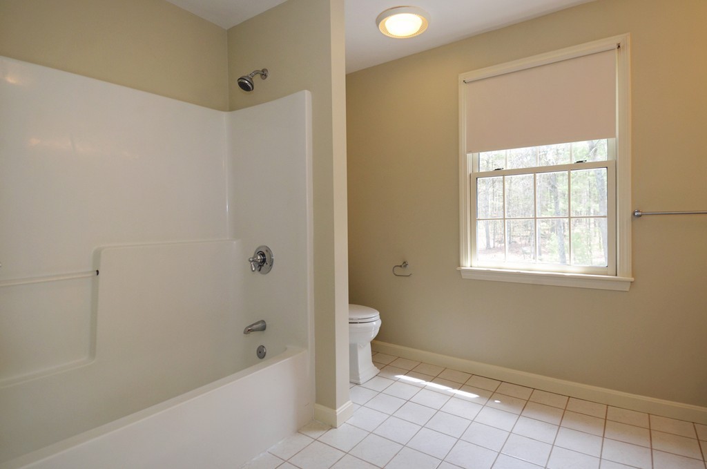 11 Elizabeth Road Hopkinton, MA 01748 - Photo 27 of 30 Gallery Image 27