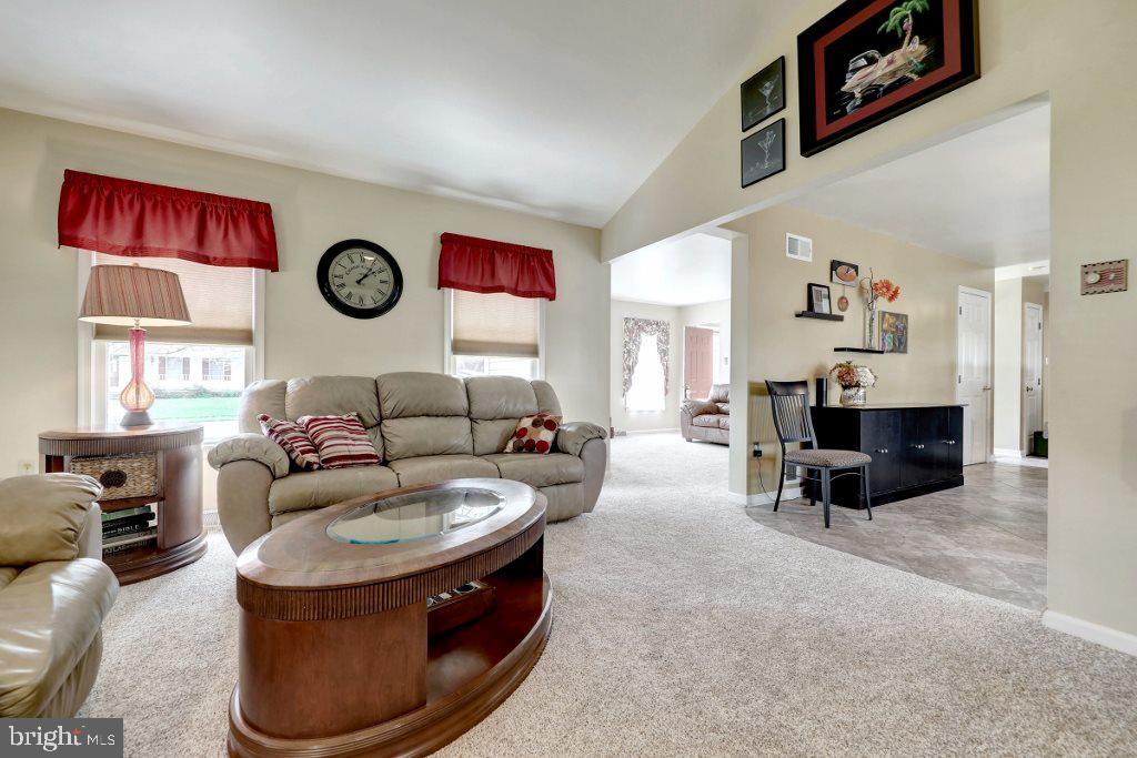 2827 Ridings Way York, PA 17408 - Photo 14 of 36 Gallery Image 14