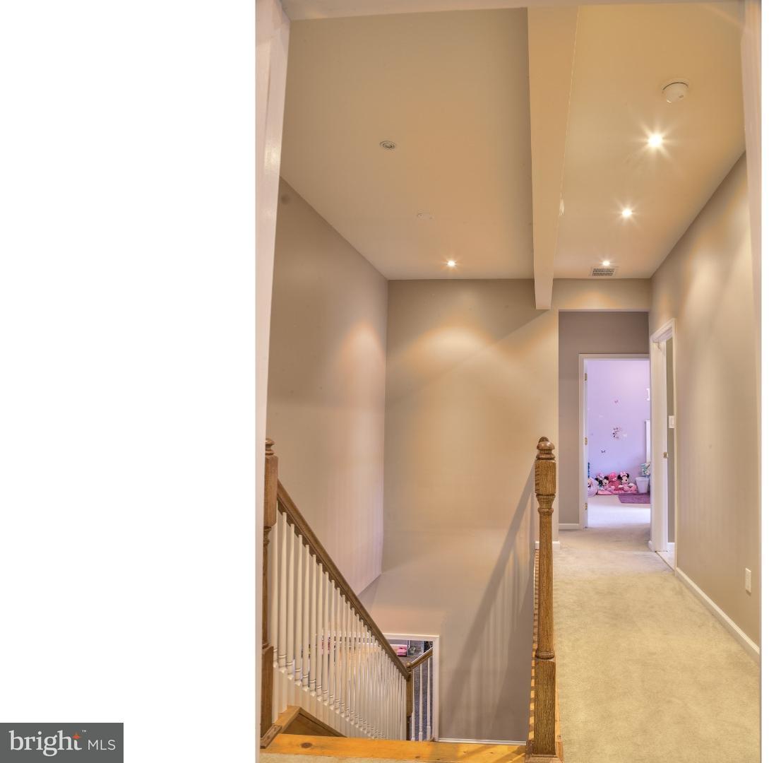 428 Creamery Road Quakertown, PA 18951 - Photo 12 of 23 Hallway