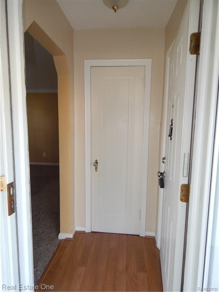 2436 Harvard Road Berkley, MI 48072 - Photo 5 of 35 Foyer with large coat closet