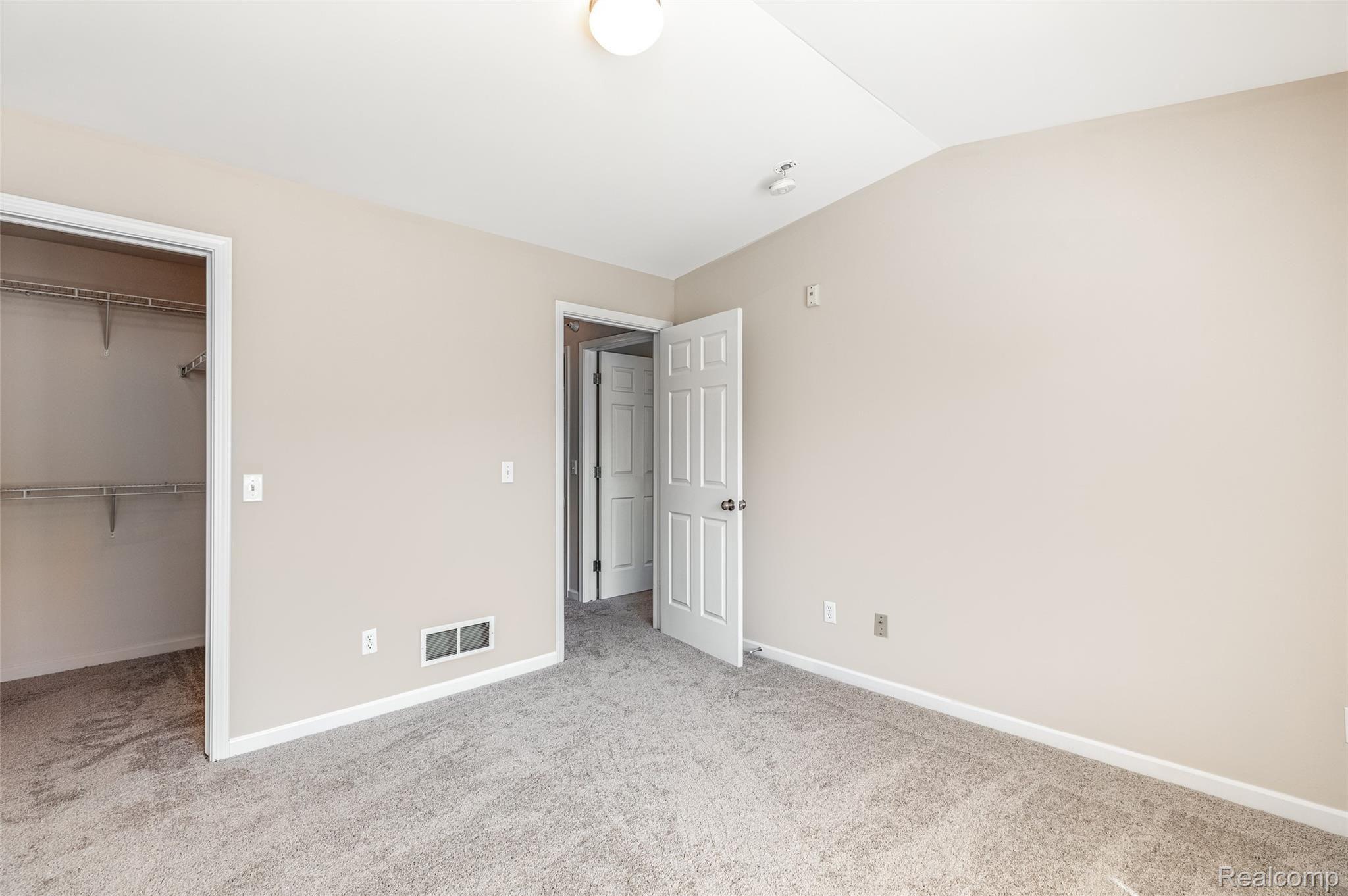 404 Hilton Road, Unit 104 Ferndale, MI 48220 - Photo 19 of 25 19.Bedroom1