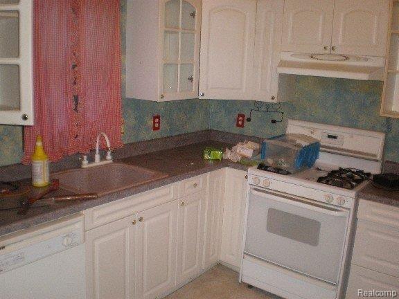 10147 Wilkes Road Avoca, MI 48006 - Photo 7 of 18 PB050025-mfsopt