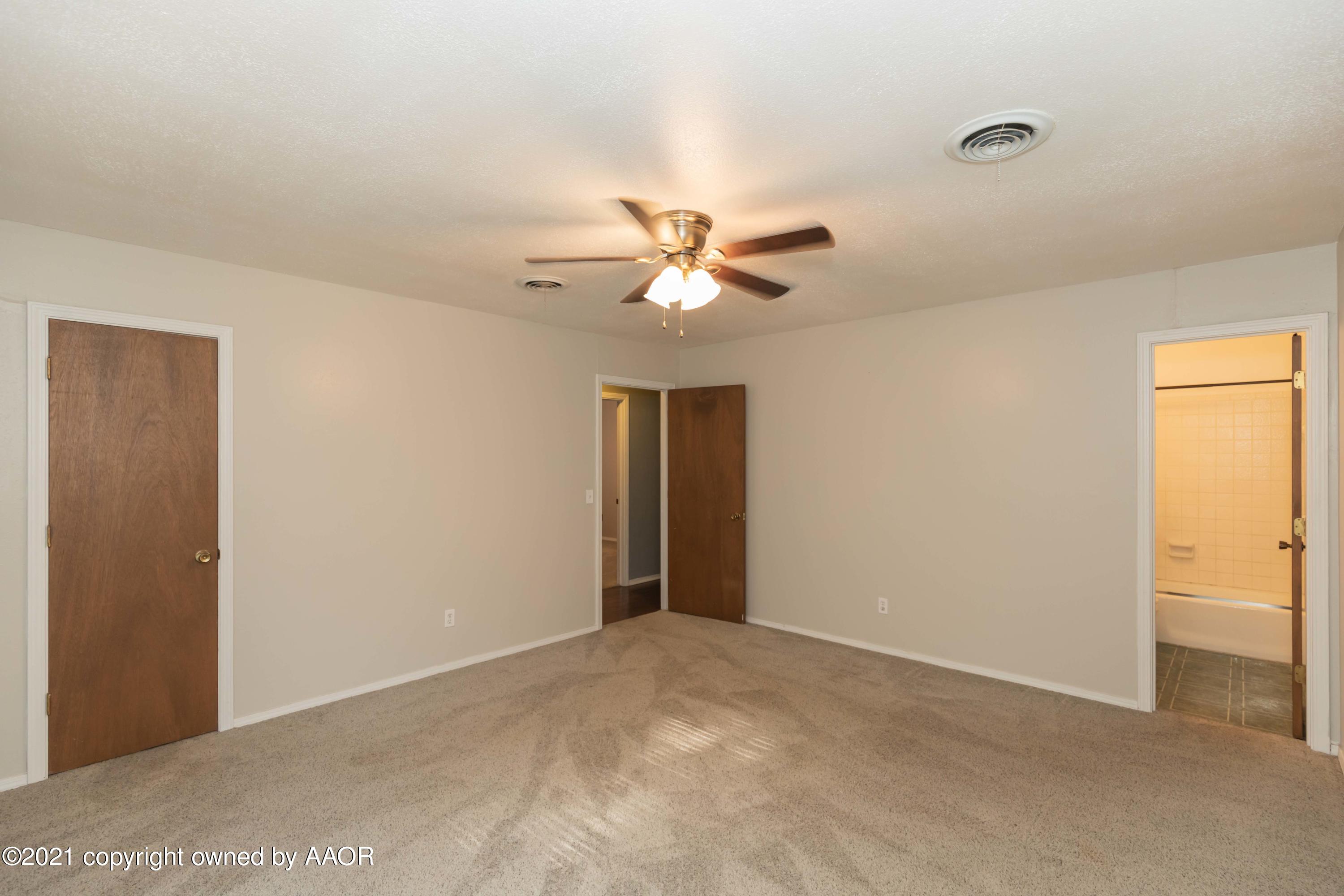 5018 Hillside Road Amarillo, TX 79109 - Photo 17 of 37 MASTER VIEW 3