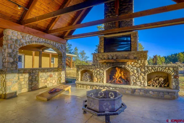 $1,599,000 | 24001 Hwy 84 Chromo Co 81128, Chromo, CO 81128