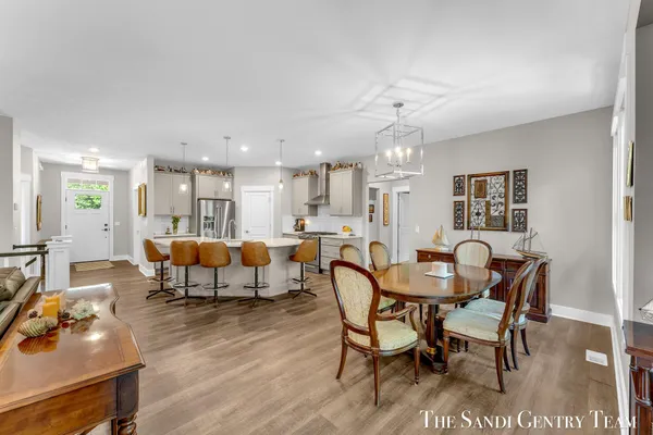 $659,900 | 17952 Spring Tree Court, Spring Lake, MI 49456