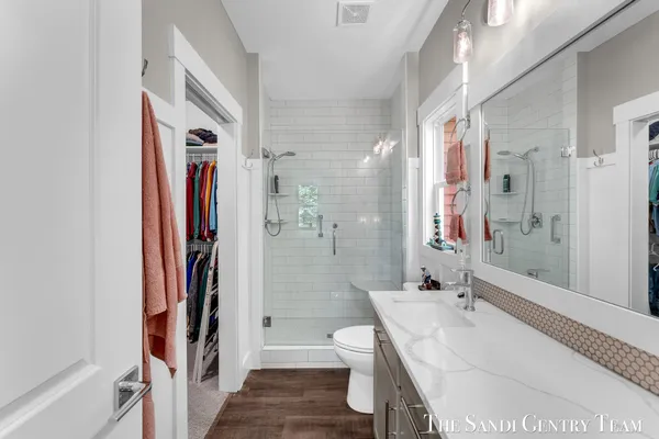 $659,900 | 17952 Spring Tree Court, Spring Lake, MI 49456