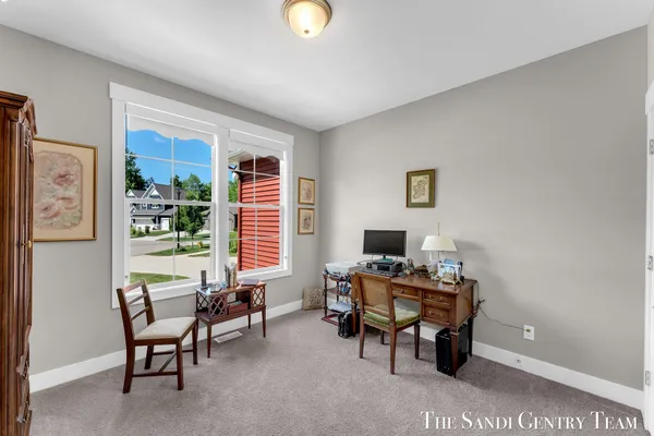 $659,900 | 17952 Spring Tree Court, Spring Lake, MI 49456