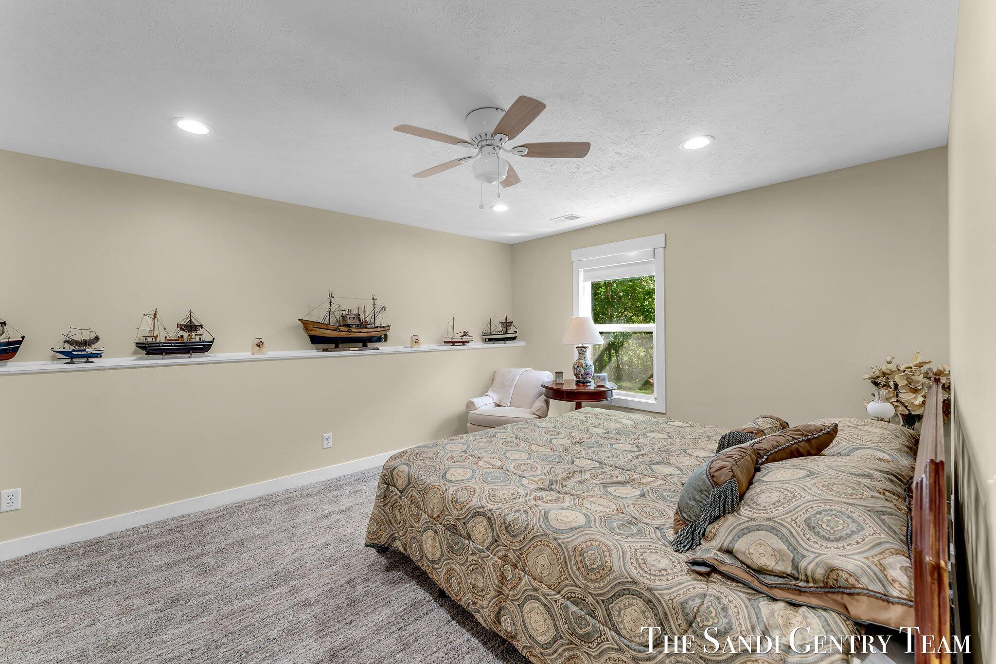 17952 Spring Tree Court Spring Lake, MI 49456 - Photo 46 of 57 33-AIV00001