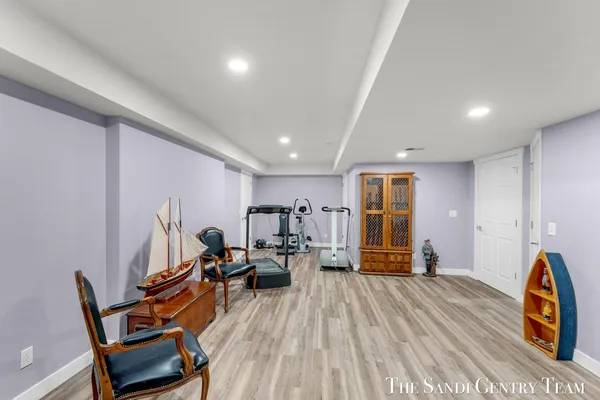 $659,900 | 17952 Spring Tree Court, Spring Lake, MI 49456