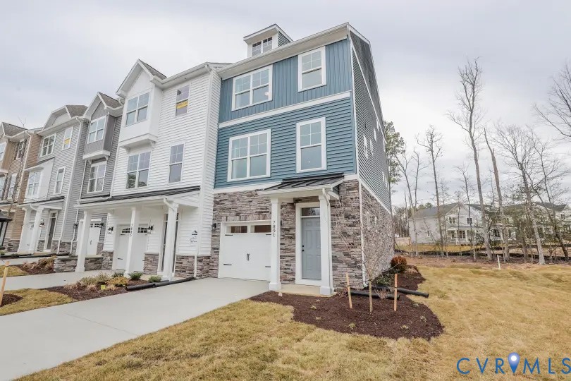 16313 Alexandria Court Chesterfield, VA 23832 - Photo 11 of 14 a view of a building with a street