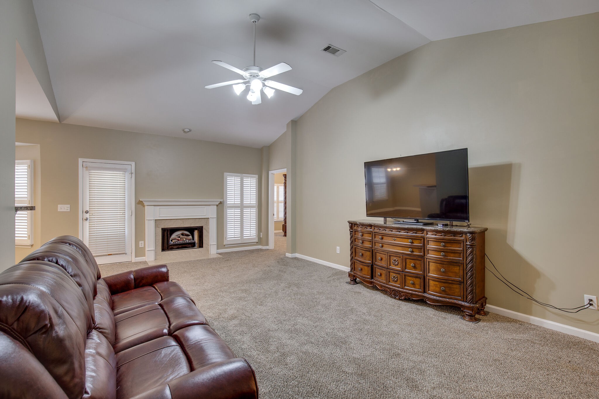 2007 Fiona Way Spring Hill, TN 37174 - Photo 3 of 22 Gallery Image 3